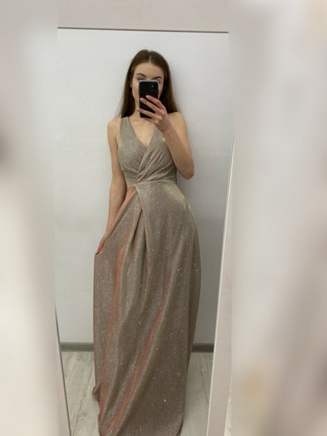 Sukienka długa dekolt ramiączka  brokat złoto