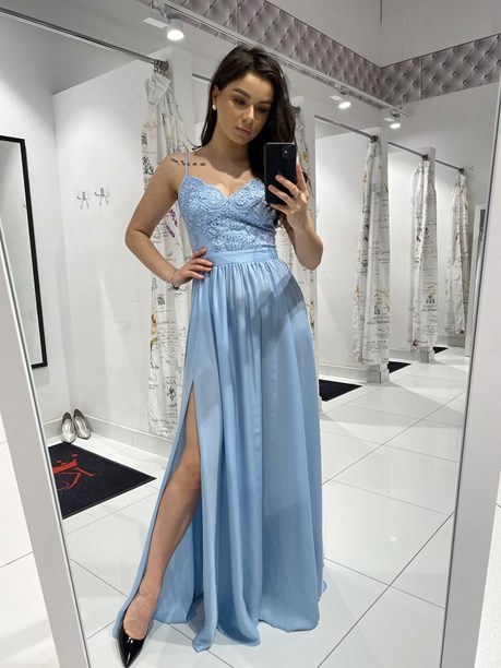 Sukienka długa ramiączka koronka błękit