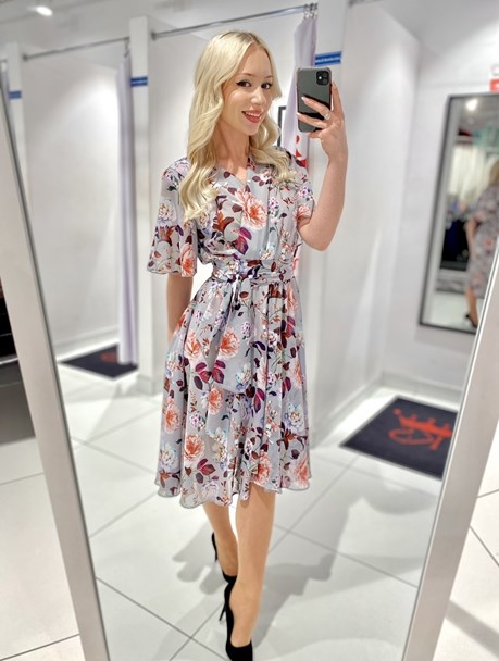 Sukienka midi rękawek popiel motyw kwiaty