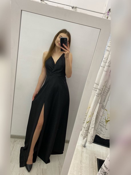 Sukienka długa brokat odkryte plecy czarna