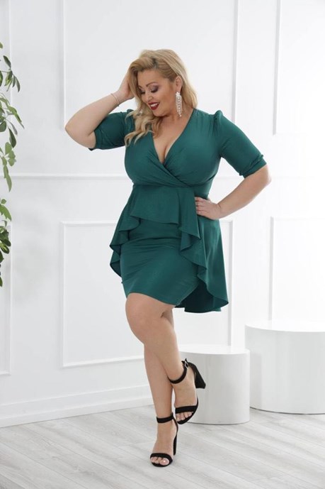 Sukienka krótka z baskinką rękawek połysk zieleń