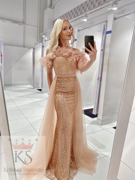 Sukienka długa cekinowa rybka pióra tiul złoto