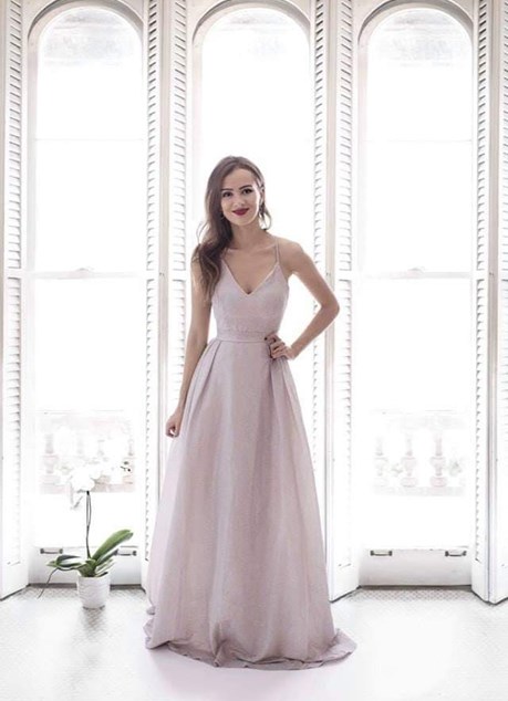 Sukienka długa ramiączka krzyż brokat srebrny