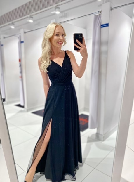 Sukienka długa na ramiączkach tiul brokat czerń