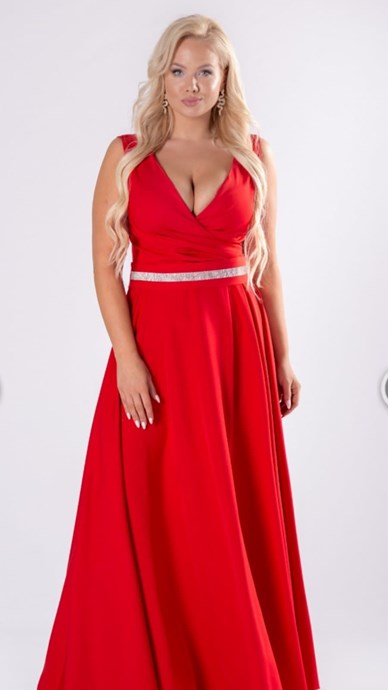 Sukienka długa marszczenia z paskiem czerwony