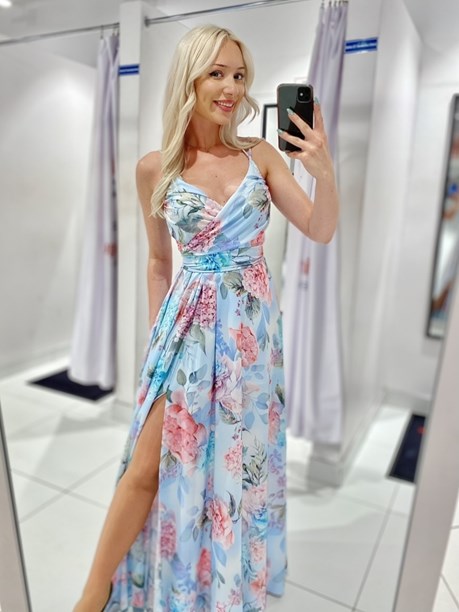 Sukienka długa wiązanie plecy kwiaty błękit