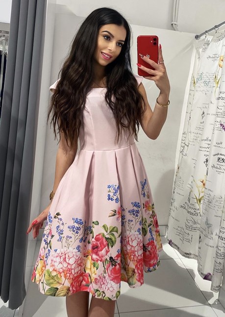 Sukienka krótka rozkloszowana kwiaty róż