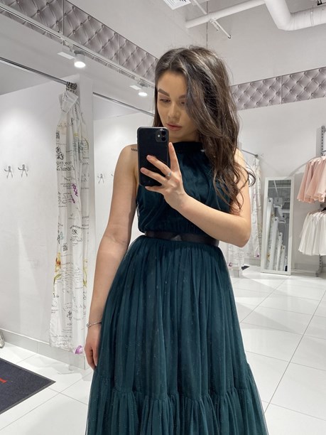 Sukienka midi tiul odkryte plecy zieleń