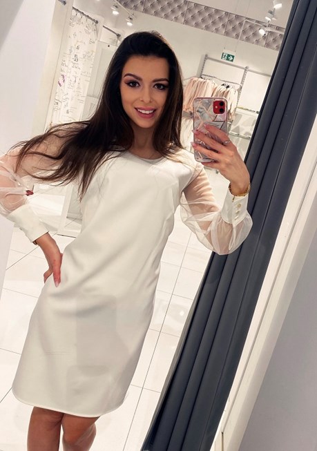 Sukienka krótka z długim rękawem biel