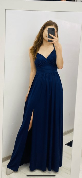 Sukienka długa pas cienkie ramiączka połysk granat