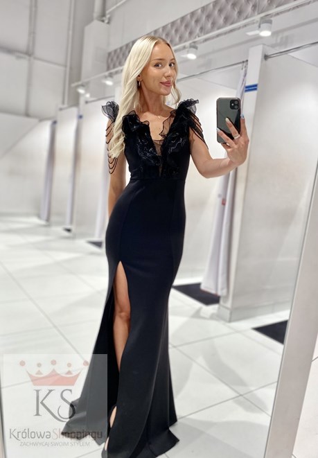 Sukienka długa dopasowana ozdobny dekolt czerń