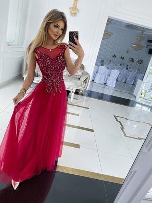 Sukienka długa zdobienie tiul wiązanie bordo