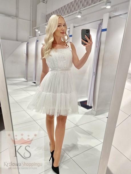 Sukienka krótka tiul wiązane ramiączka biel