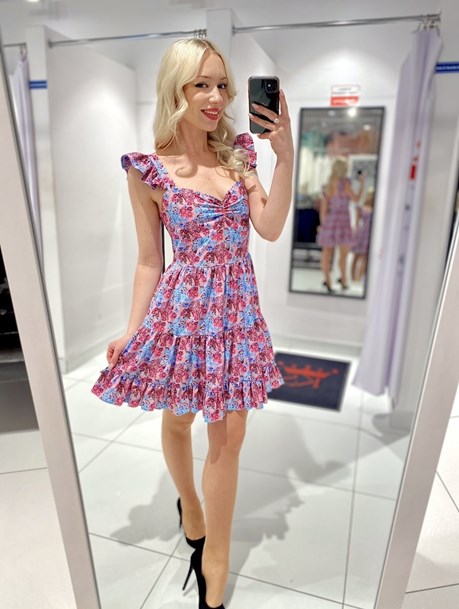 Sukienka krótka falbana kwiaty róż/błękit