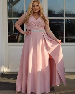 Sukienka długa marszczenia z paskiem róż