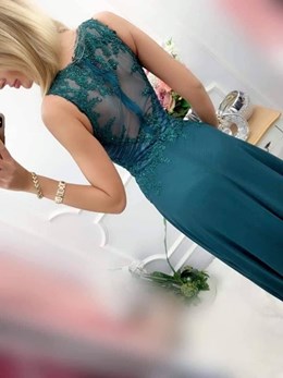 Sukienka długa paski zielony