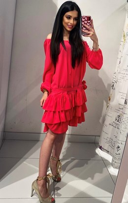 Sukienka krótka falbanka dłuższy rękaw neon róż