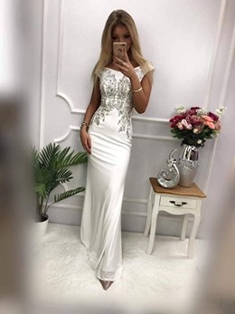 Sukienka długa dopasowana cekiny biały