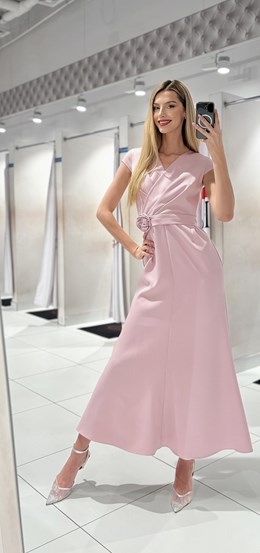 Sukienka długa rękawek pasek róża pudrowy róż