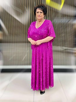 Sukienka długa rękaw metaliczny wzór fuksja