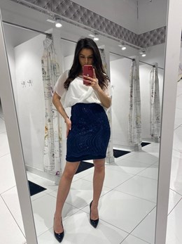 Sukienka krótka siatka zdobienie dół biel/granat