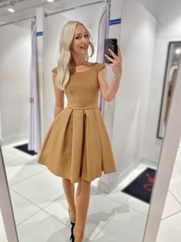 Sukienka krótka rozkloszowana ciemna kawa