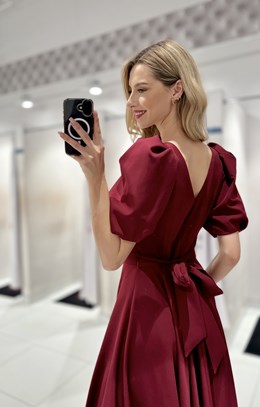 Sukienka długa 3/4 rękawek wiązanie plecy bordo