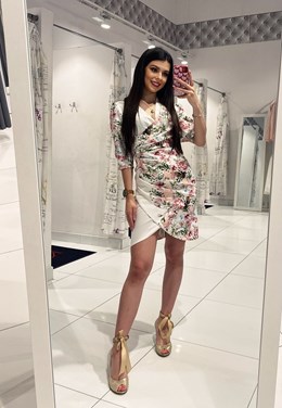 Sukienka krótka długi rękaw kolorowe kwiaty/biel