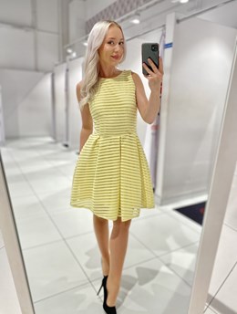 Sukienka krótka siateczka kokarda tył żółty