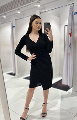 Sukienka krótka rękaw marszczenie błysk czerń