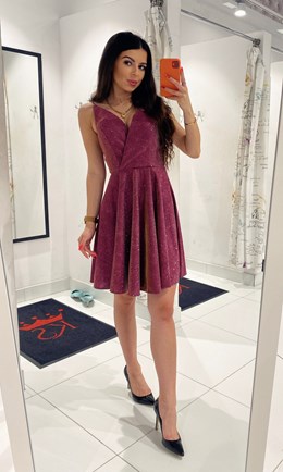 Sukienka krótka ramiączka dekolt brokat jagoda