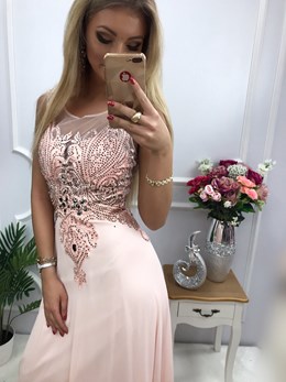 Sukienka długa zabudowana róż