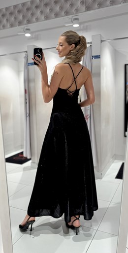 Sukienka długa brokatowa wiązany tył czerń