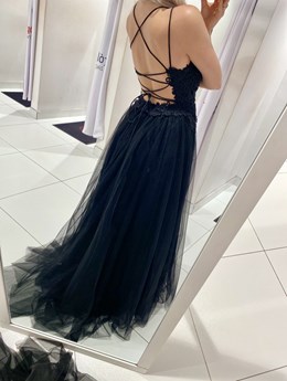 Sukienka długa tiulowa ramiączka koronka czerń