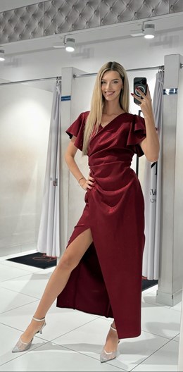 Sukienka długa dopasowana falbana połysk bordo