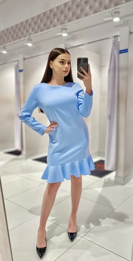 Sukienka krótka rękaw falbanka błękit