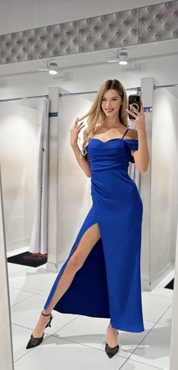 Sukienka długa prosta opadający rękawek chaber