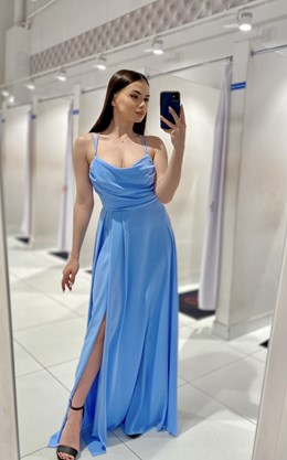 Sukienka długa wiązanie plecy gładka błękit