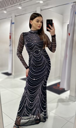 Sukienka długa dopasowana rękaw srebrny wzór czerń