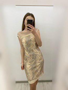 Sukienka krótka dopasowana kokardka beż