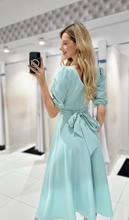 Sukienka midi rękawek 3/4 pas wiązanie pistacja