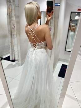 Sukienka długa tiul koronka wiązanie biel