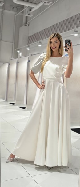 Sukienka długa 3/4 rękawek wiązanie plecy biel