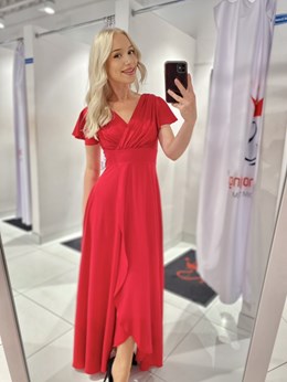 Sukienka długa marszczony pas połysk czerwień