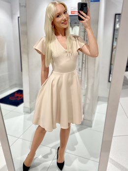 Sukienka krótka rękawek falbanka beż