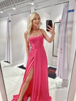 Sukienka długa gorset rozcięcie satyna magenta