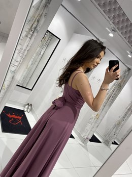 Sukienka długa na ramiączkach gładka jagoda