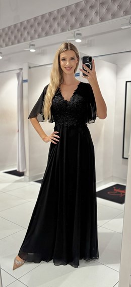 Sukienka długa zdobiona góra rękawek czerń