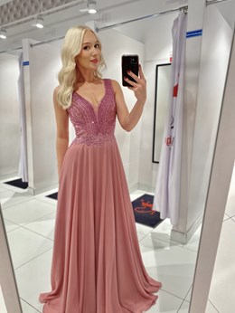 Sukienka długa ramiączka zdobiona góra róż