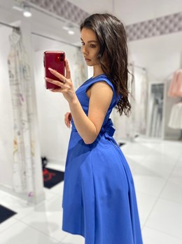 Sukienka asymetryczna z paskiem jeans